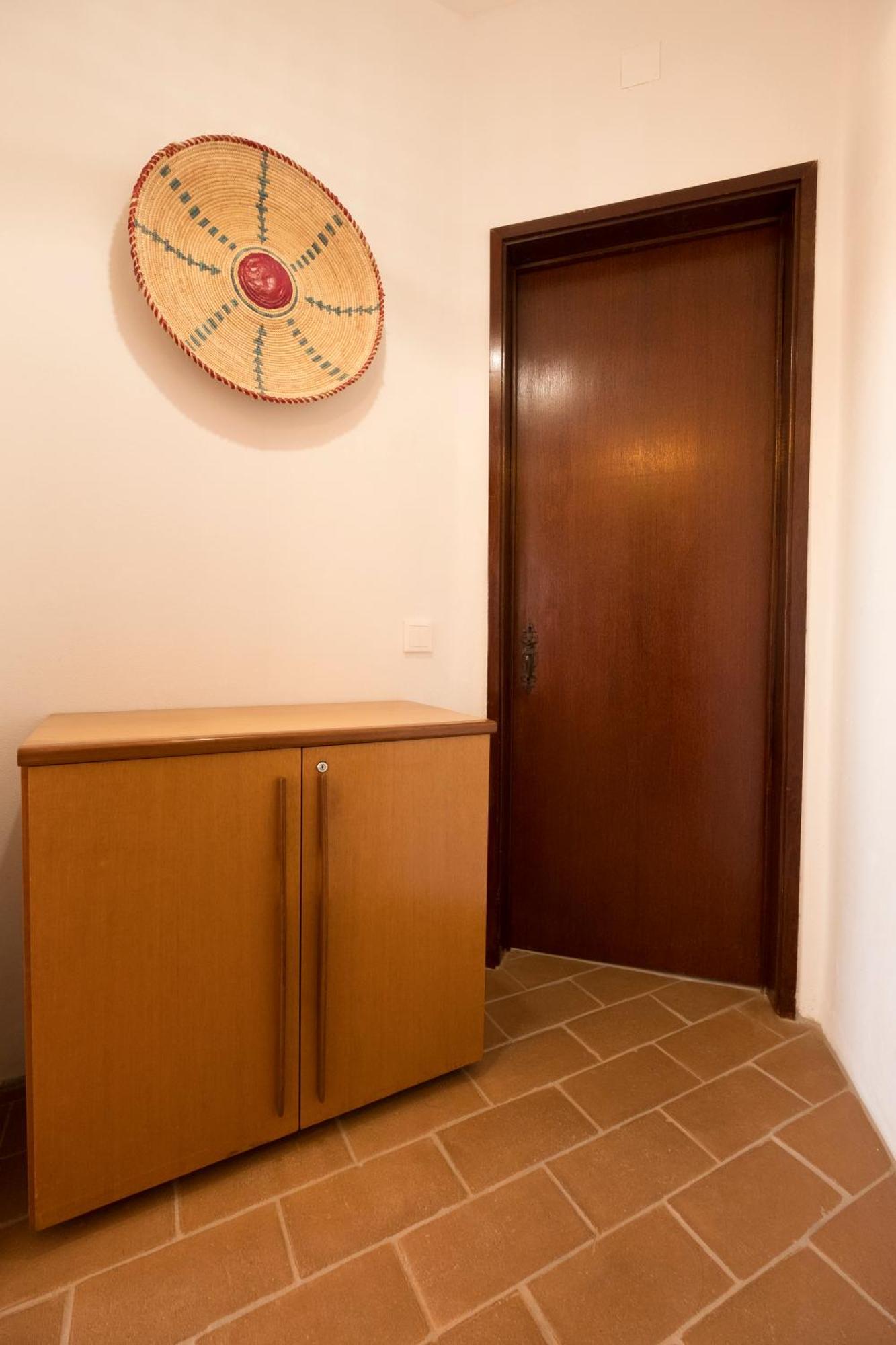 Cozy Beach Apartment W/ Sea View, Free Parking & Ac 카르보에이루 외부 사진